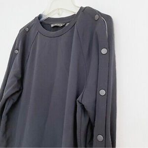 Athleta size M black sweatshirt with arm snaps
